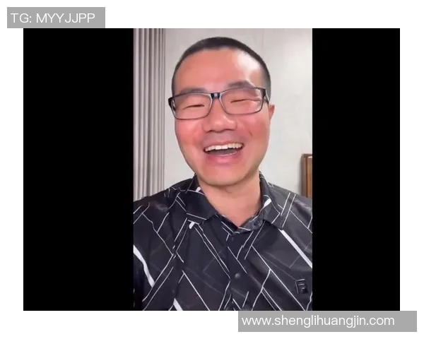 文班高一尺库里高一丈！徐静雨：库里是老球王无法阻挠，现在文班仍是差得远